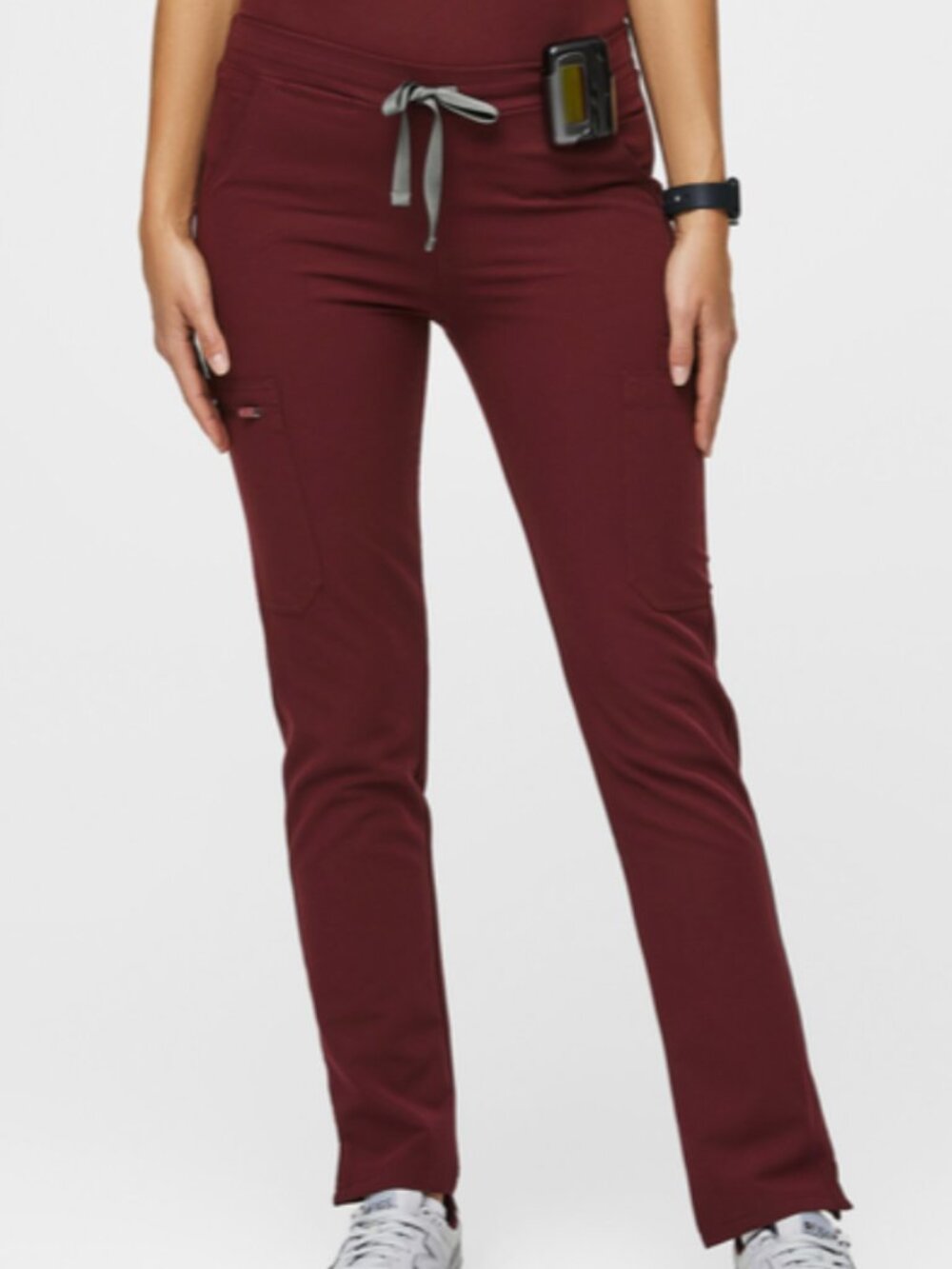 FIGS Yola Elastic Waistband Skinny Scrub Pants in Burgundy